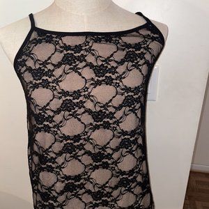 Lace sleeveless tank